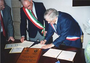 Firma del Sindaco Pierre Feyot